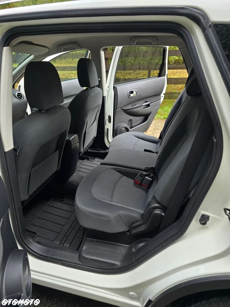 Nissan Qashqai+2 2.0 Acenta - 21