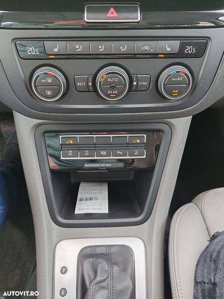 Volkswagen Sharan 2.0 TDI DSG (BlueMotion Technology) Highline - 31