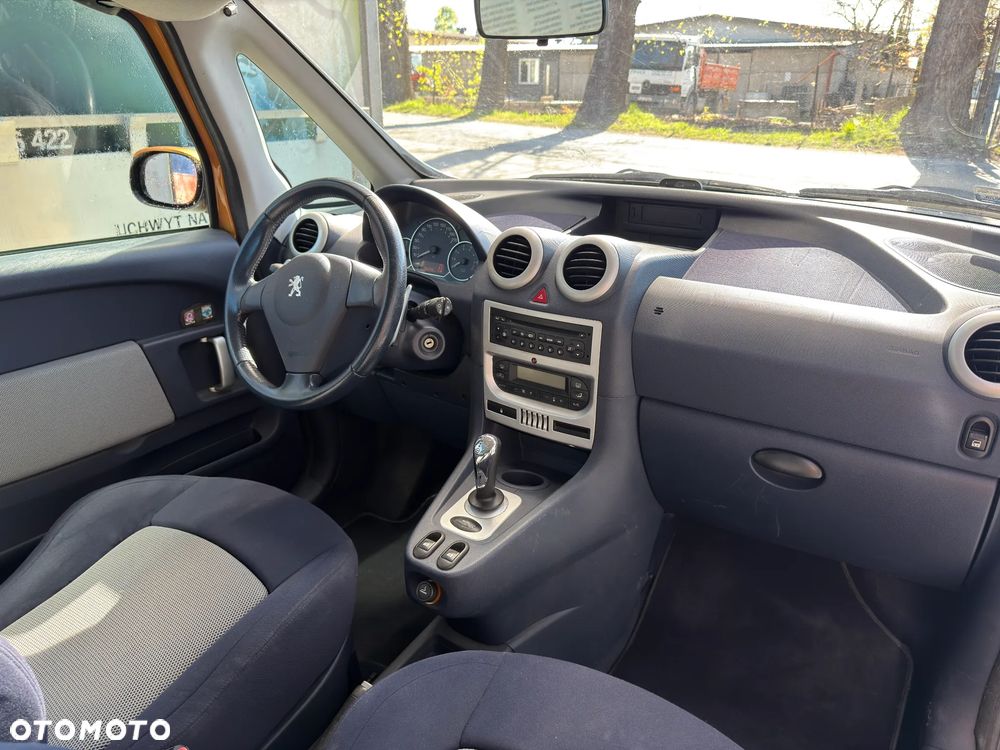 Peugeot 1007 1.6 Sporty 2-Tronic - 10