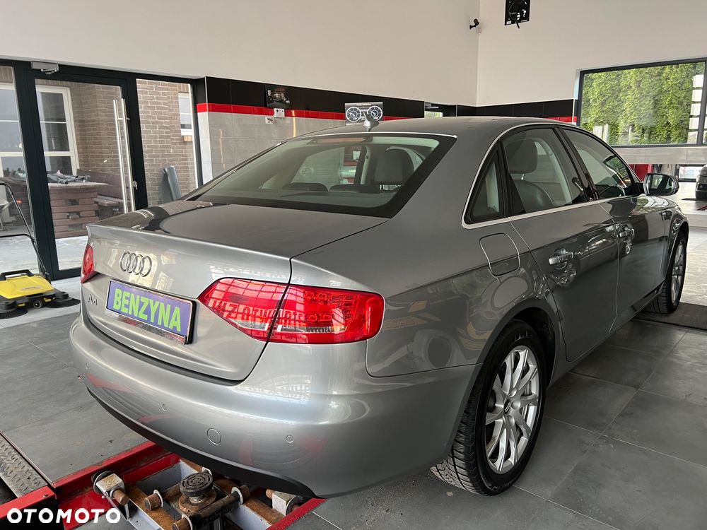 Audi A4 Limousine 1.8 TFSI S line Sportpaket (plus) - 9