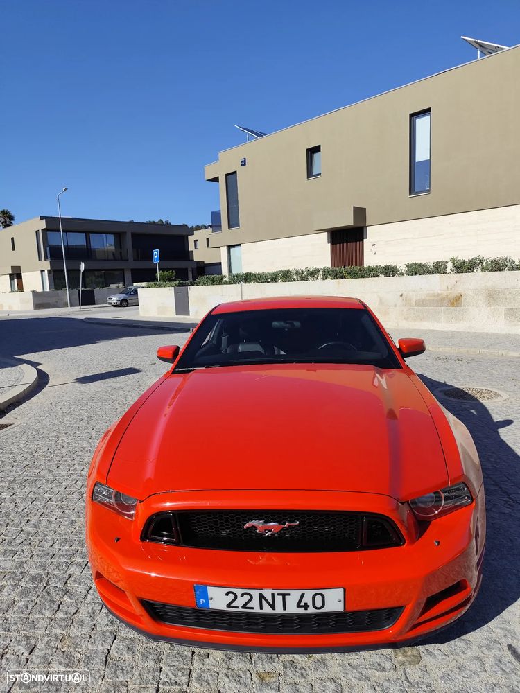 Ford Mustang - 2