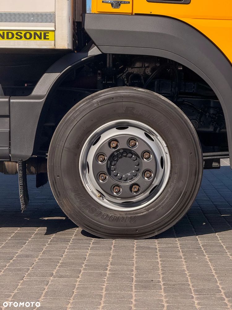 Mercedes-Benz Mercedes-Benz Atego 1324 Chłodnia 6,40 m + Winda 1500 kg | 223 tys. km | EURO 6 - 8