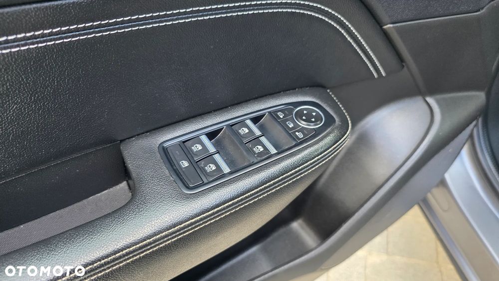 Renault Arkana E-TECH 145 INTENS - 22