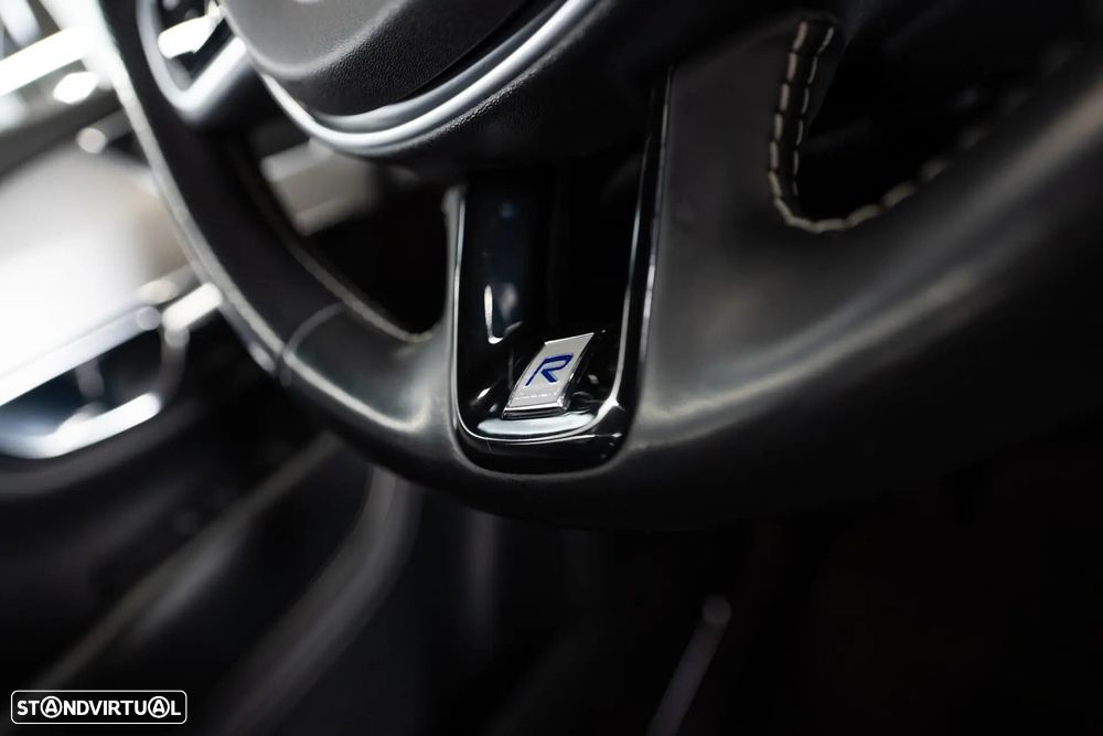 Volvo XC 90 2.0 D4 R-Design - 21