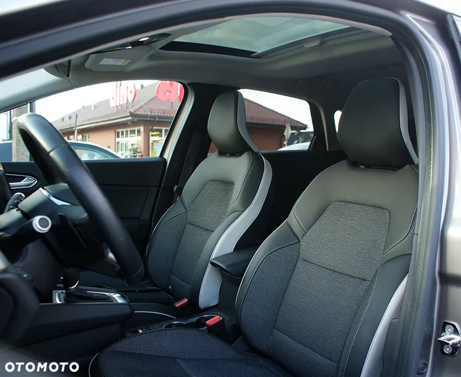 Renault Captur - 16