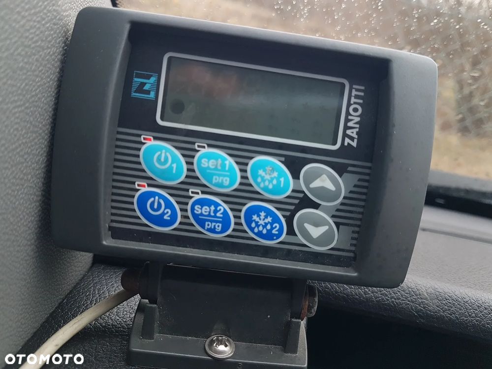Mercedes-Benz Sprinter CHŁODNIA IZOTERMA 8EP AGREGAT ZANOTTI 4,22x2,15x2,30 KLIMA 314 CDI - 6