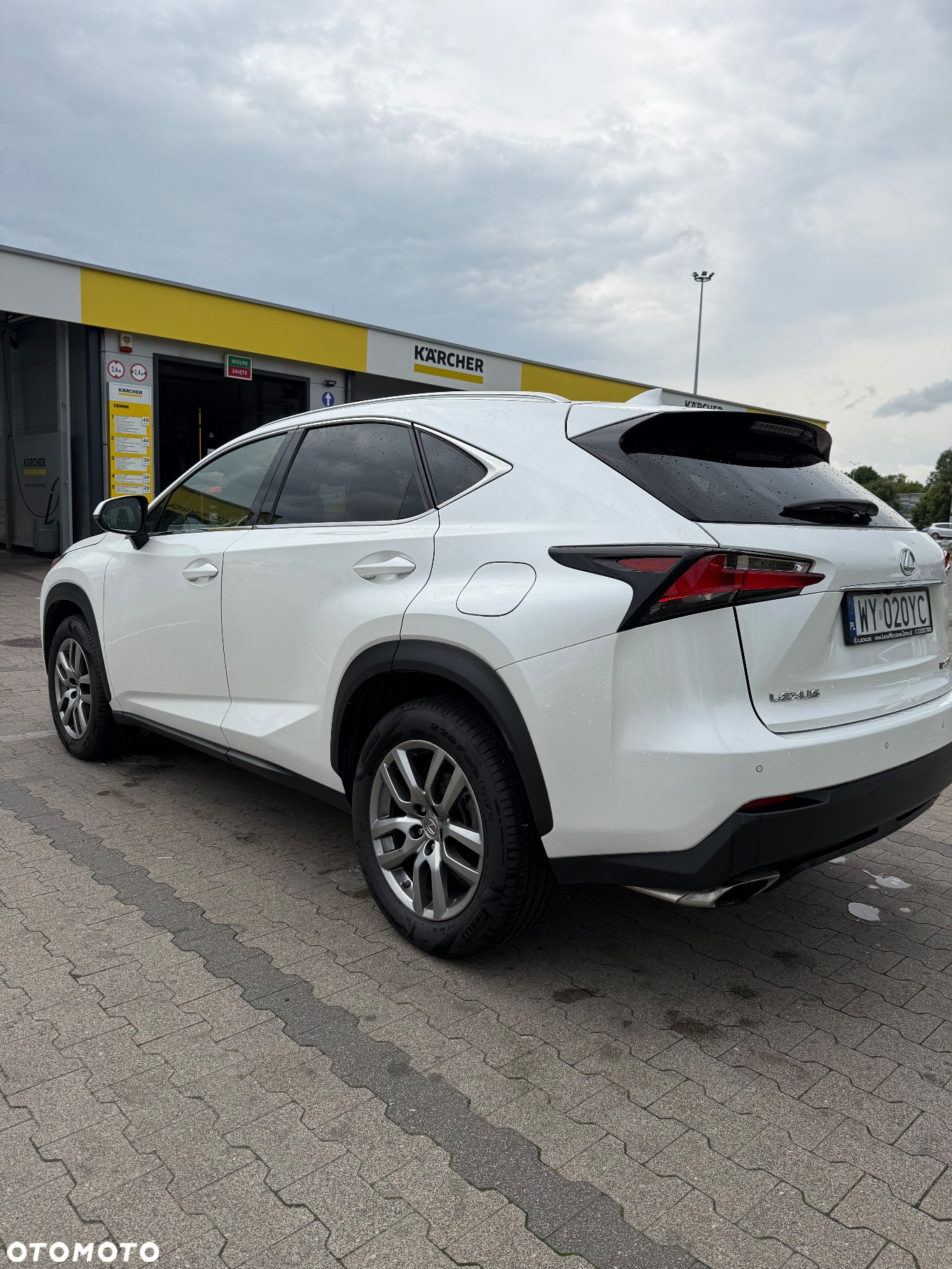 Lexus NX 200t Prestige AWD - 3