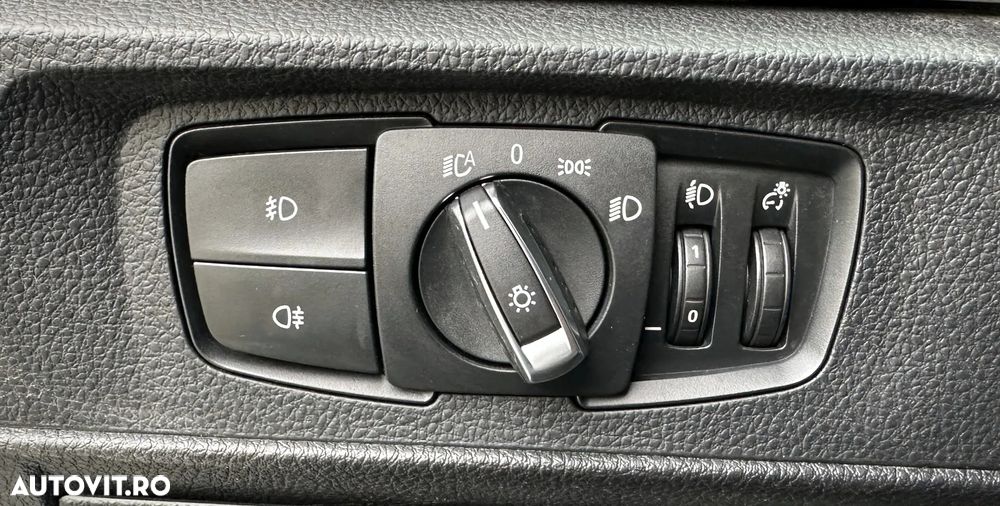 BMW Seria 1 - 25