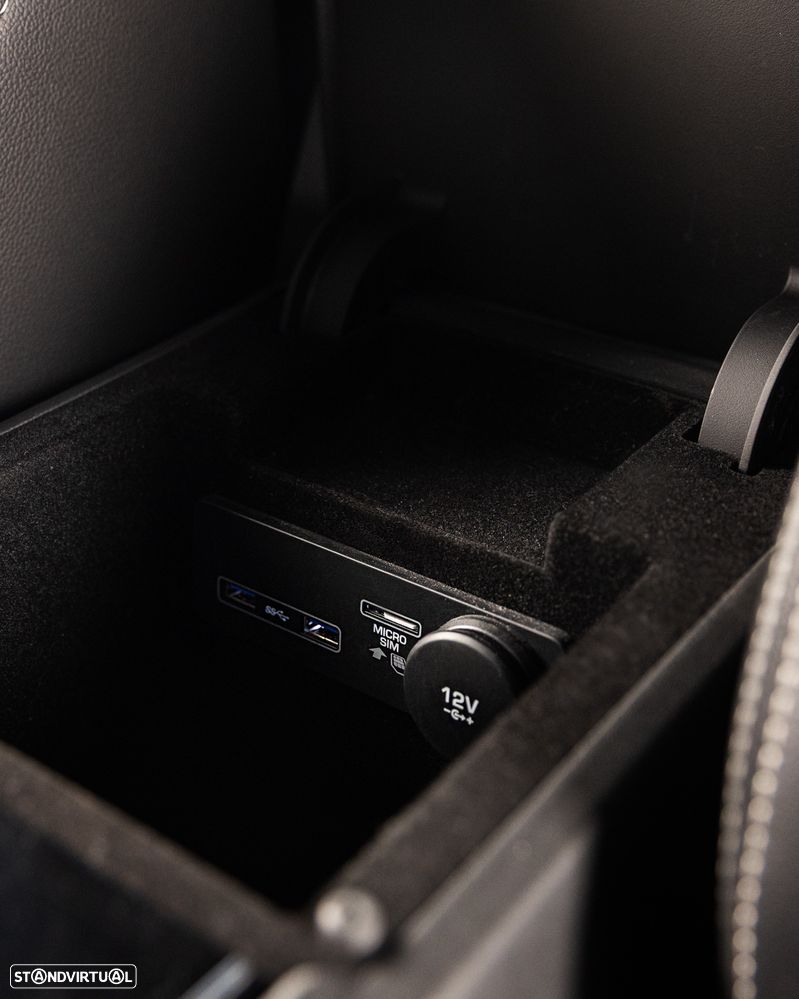 Jaguar F-Pace 2.0 i4D R-Sport Aut. - 35
