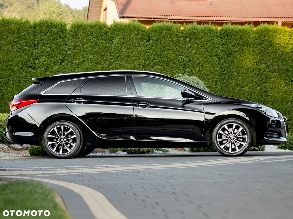 Hyundai i40 Kombi 1.7 CRDi Premium - 10