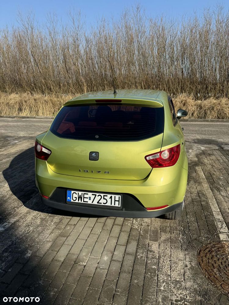 Seat Ibiza SC 1.4 16V Style - 8