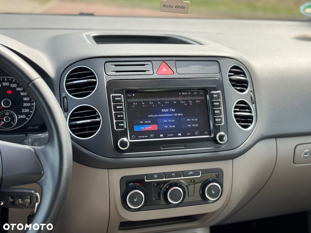 Volkswagen Golf Plus - 17