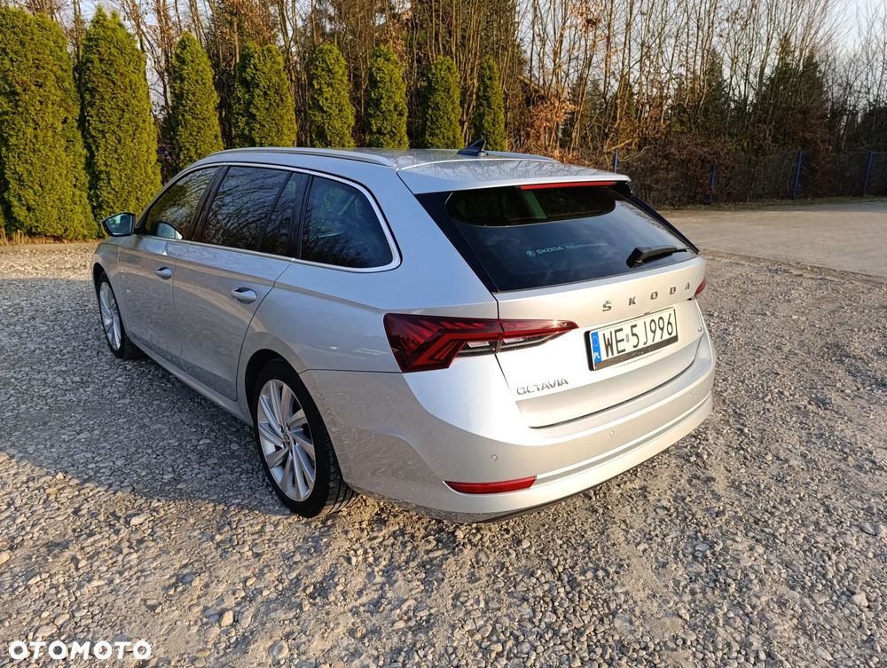 Skoda Octavia 2.0 TSI 4x4 Style DSG - 12