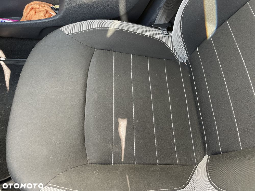 Dacia Sandero 0.9 TCe Laureate - 17