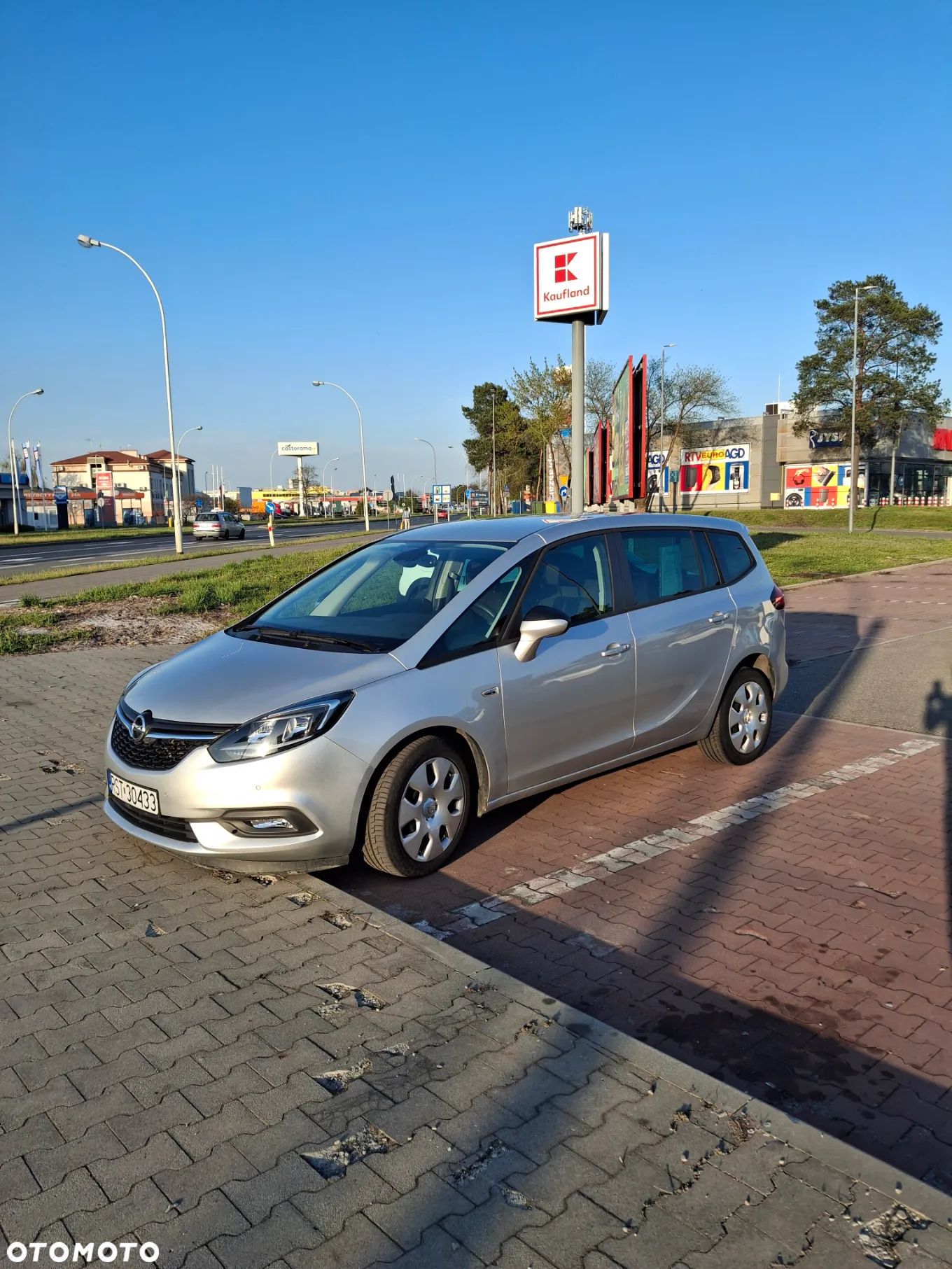 Opel Zafira - 1