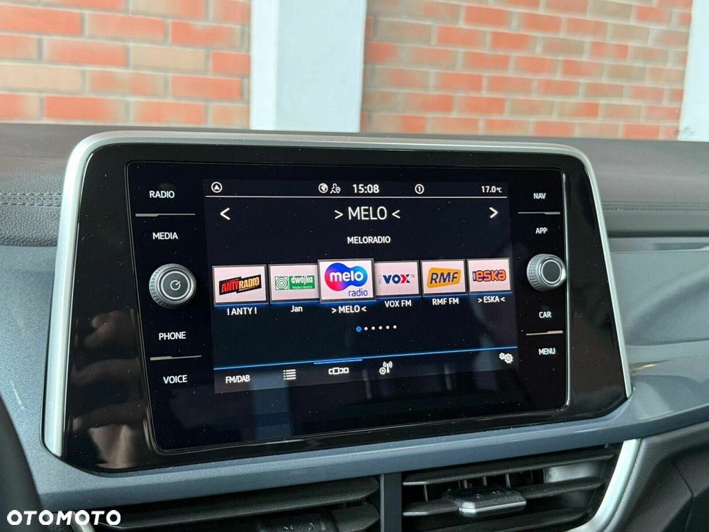 Volkswagen T-Roc - 21