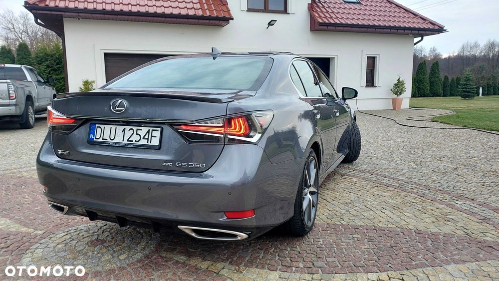 Lexus GS - 5