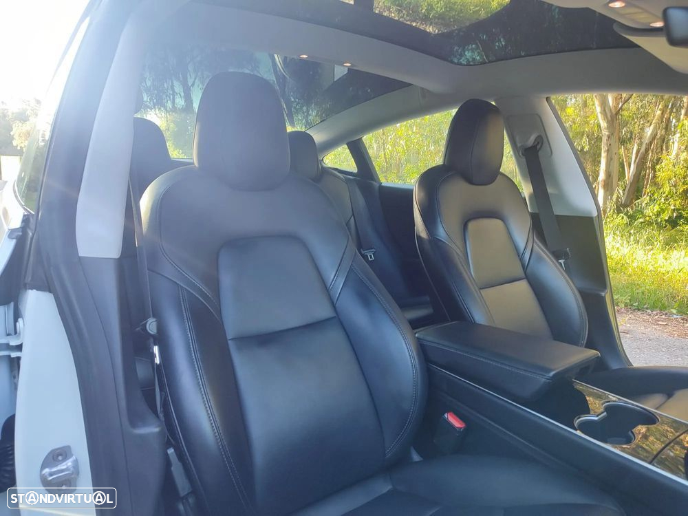 Tesla Model 3 Long Range AWD Dual Motor Performance - 7
