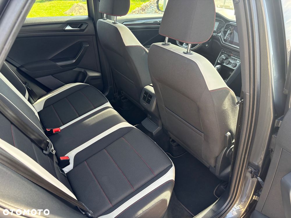 Volkswagen T-Roc 2.0 TDI SCR DSG Style - 18