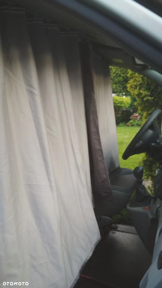 Renault Trafic - 12