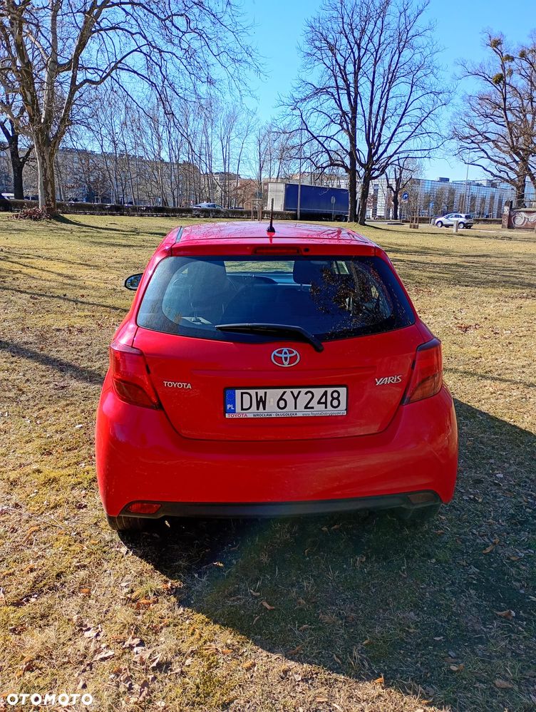 Toyota Yaris - 4