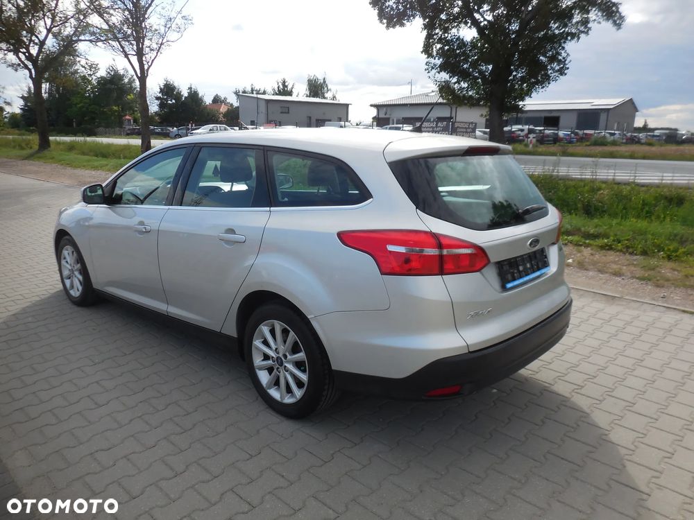 Ford Focus - 5