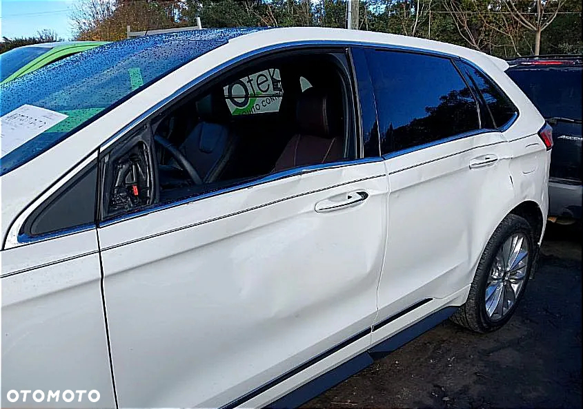 Ford Edge - 5