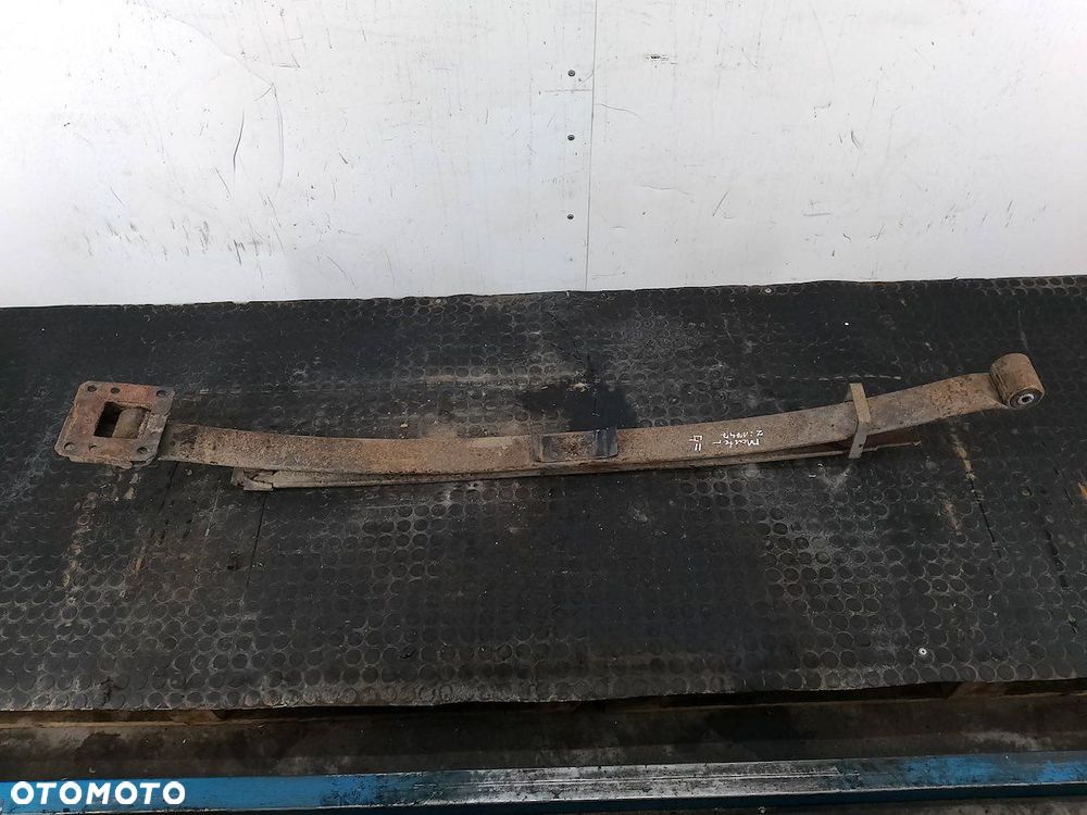 RESOR TYŁ RENAULT MASTER II 2.5 DCI - 1