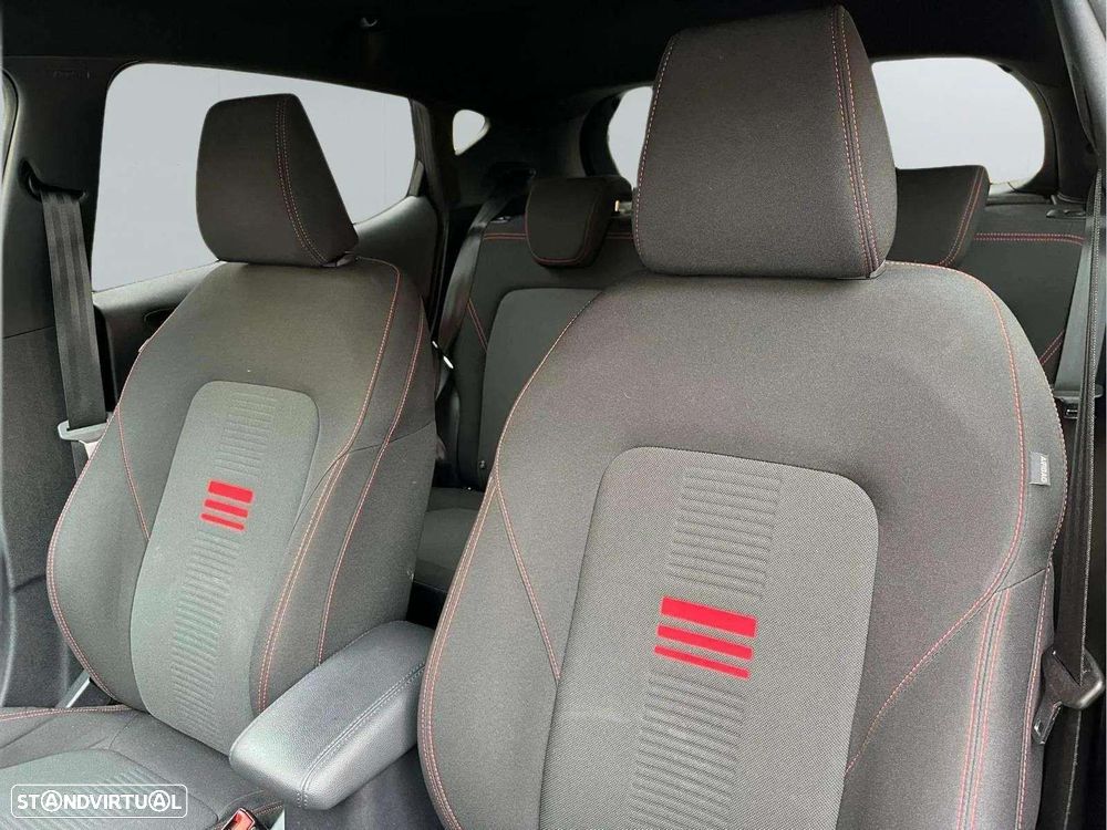 Ford Fiesta 1.0 EcoBoost ST-Line - 37