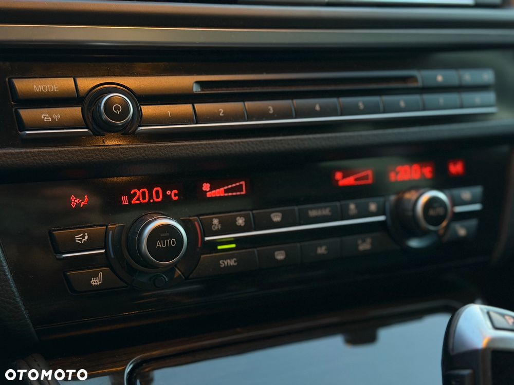 BMW Seria 5 520d xDrive M Sport sport - 14