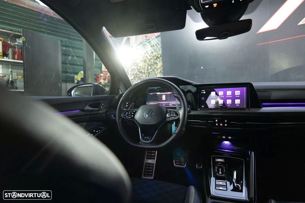 VW Golf 2.0 TSI R DSG - 36