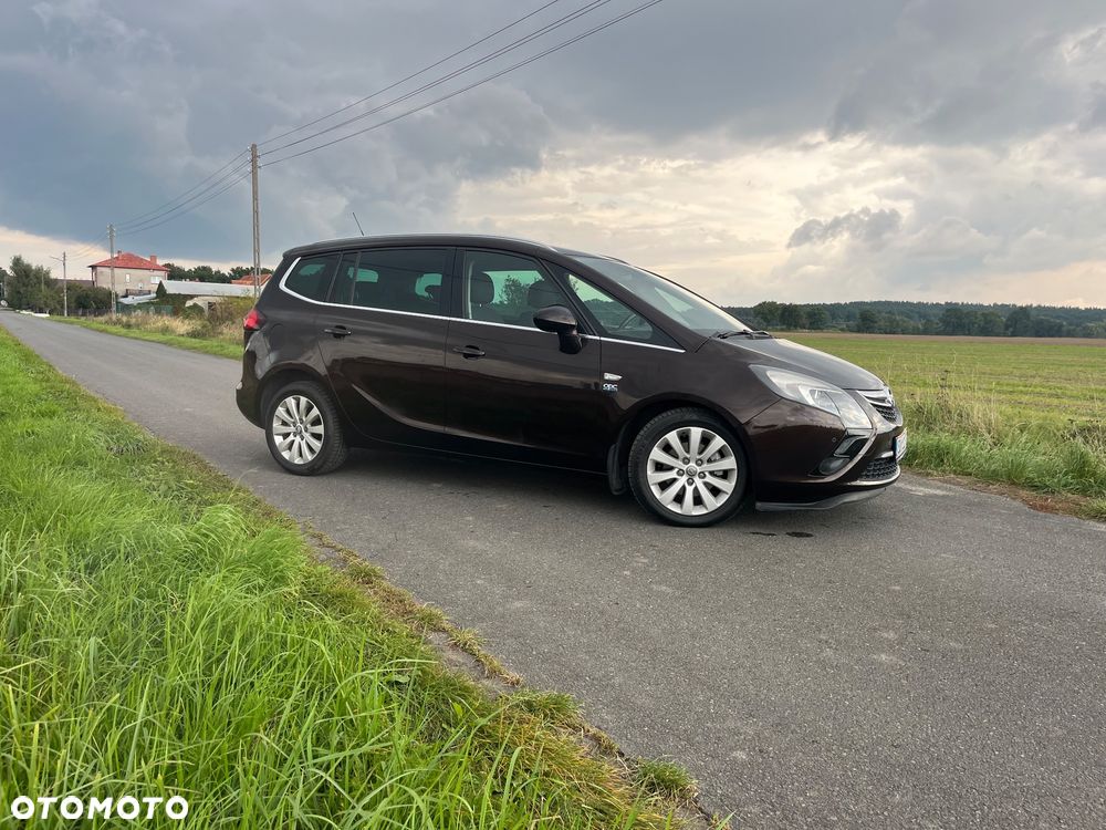 Opel Zafira 1.4 Turbo Edition - 24