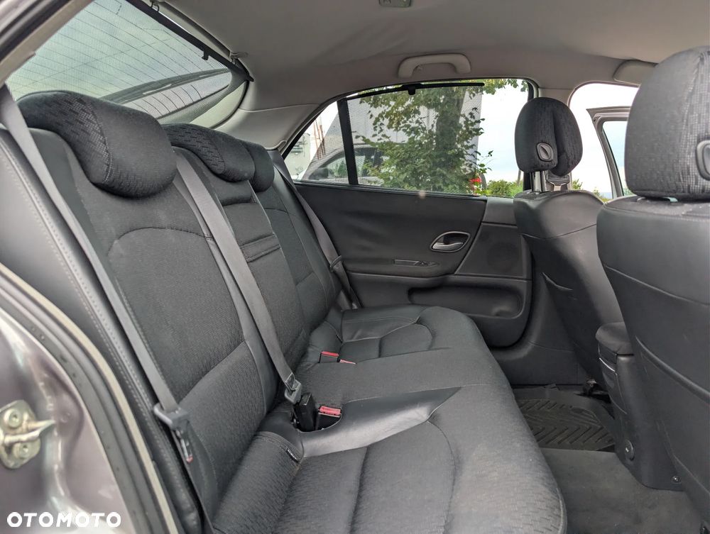 Renault Laguna 1.9 dCi Dynamique - 11