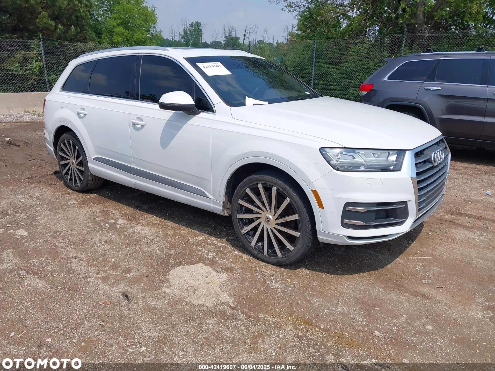 Audi Q7 - 1