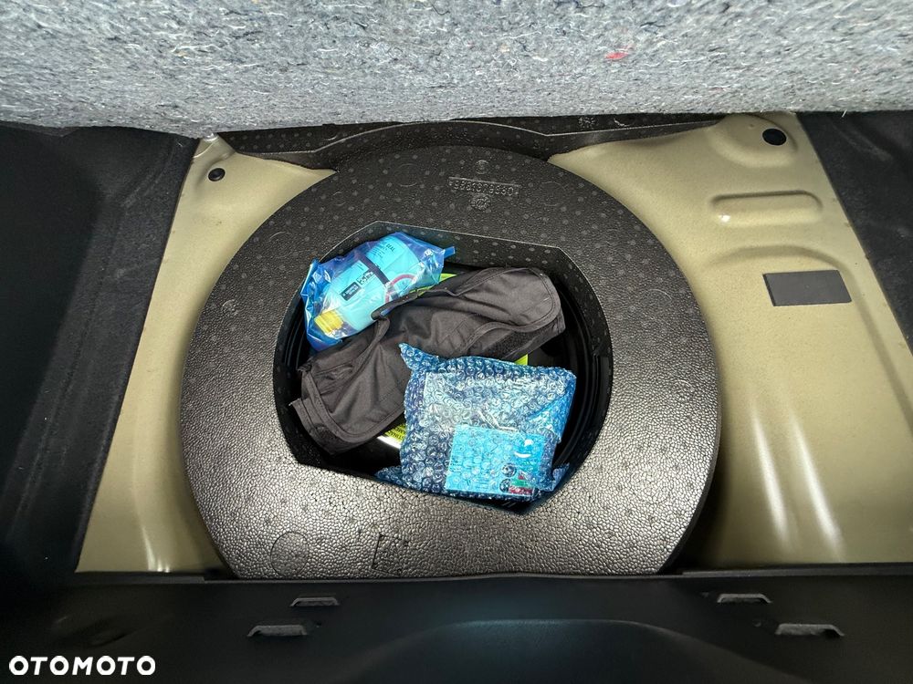 Citroën C3 1.2 PureTech Feel - 30