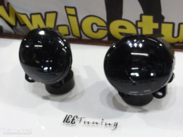 Farois de nevoeiro com luz branca 5000k para BMW F10, F11, F22, F23, E92, E93, F07 em cristal ou em fundo escurecido (smoke) - 20