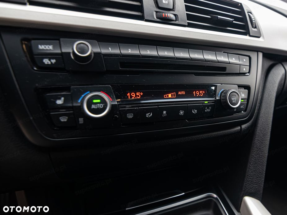 BMW Seria 3 318d - 18
