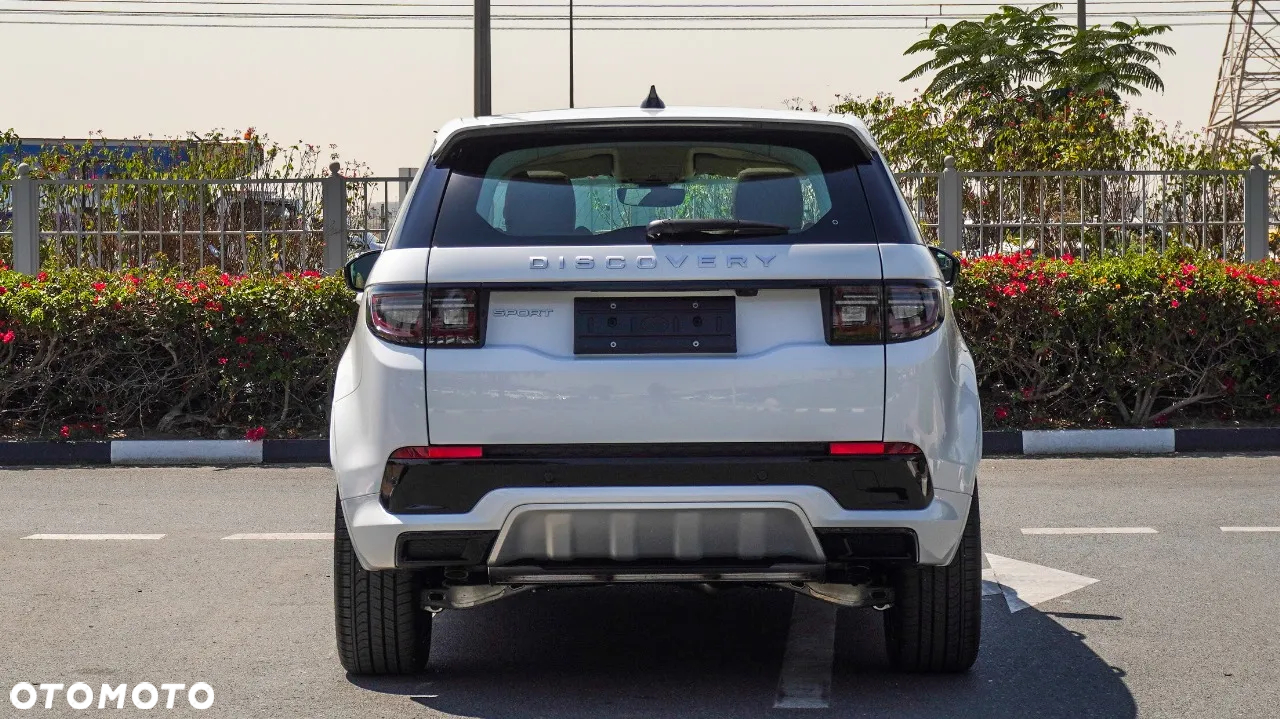 Land Rover Discovery Sport P250 Dynamic HSE - 36