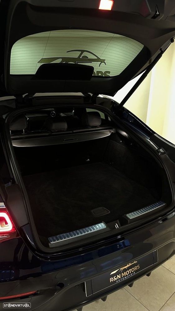 Mercedes-Benz GLC 300 - 13