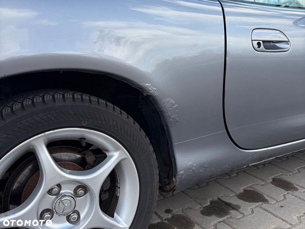 Mazda MX-5 1.6i 16V - 18