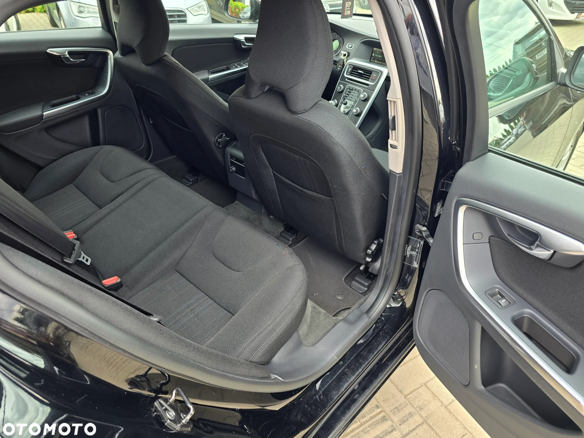 Volvo V60 - 10