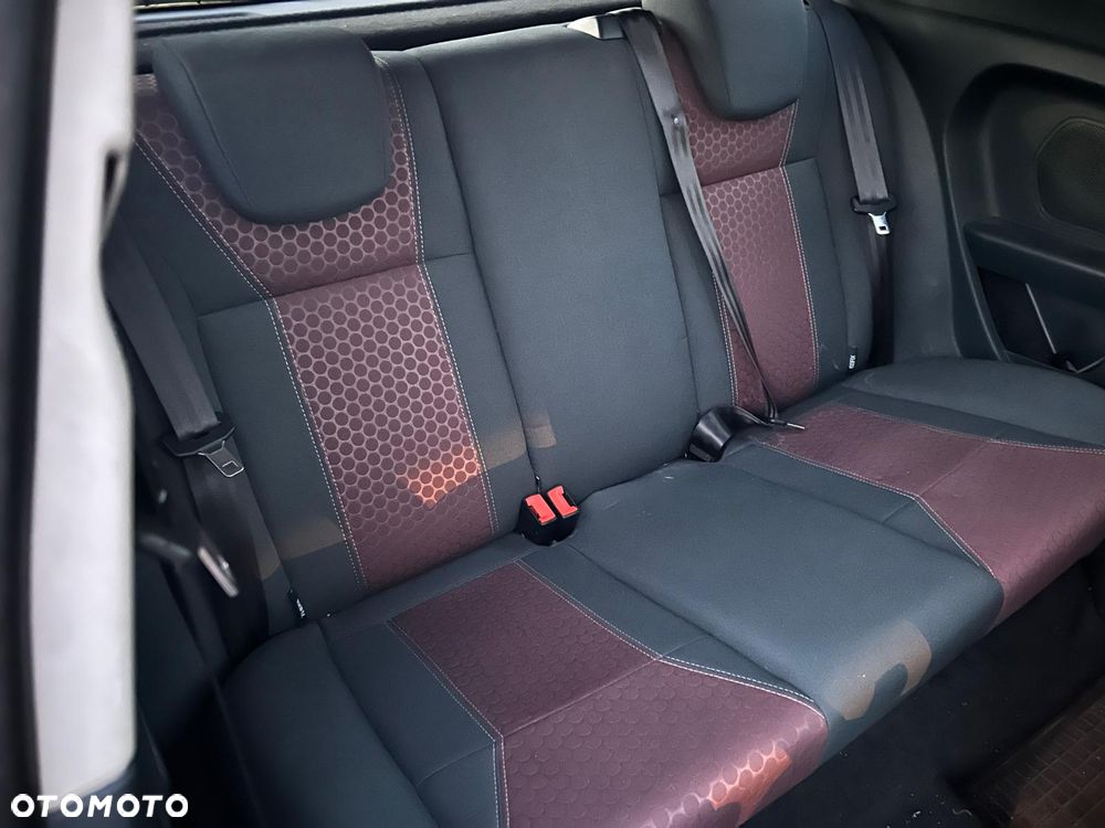 Ford Fiesta 1.25 Titanium - 13