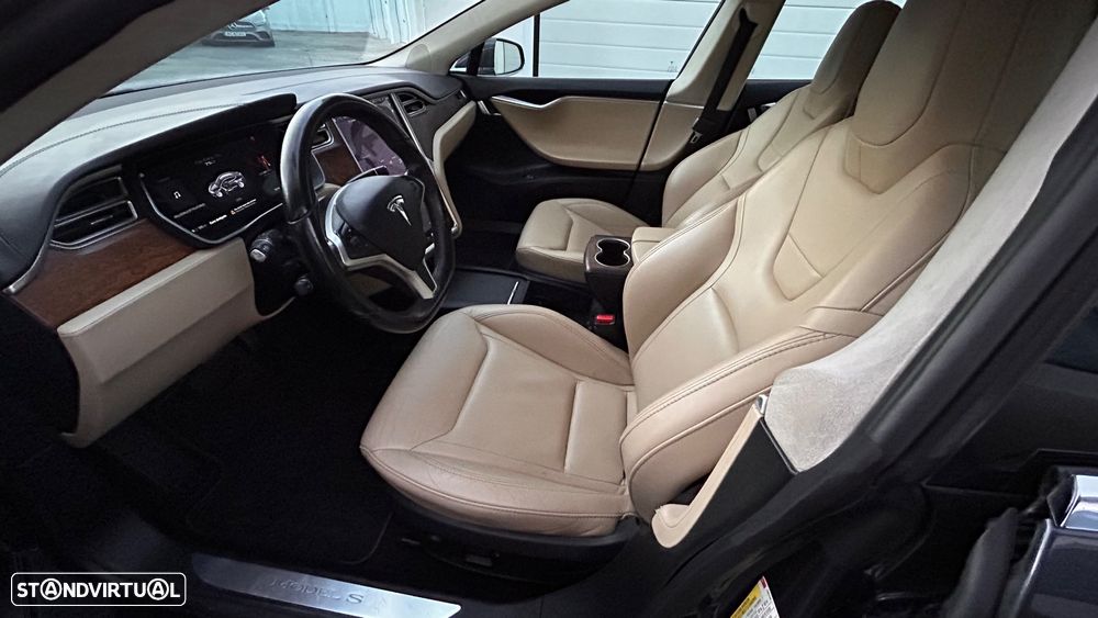 Tesla Model S Dual Motor AWD - 5