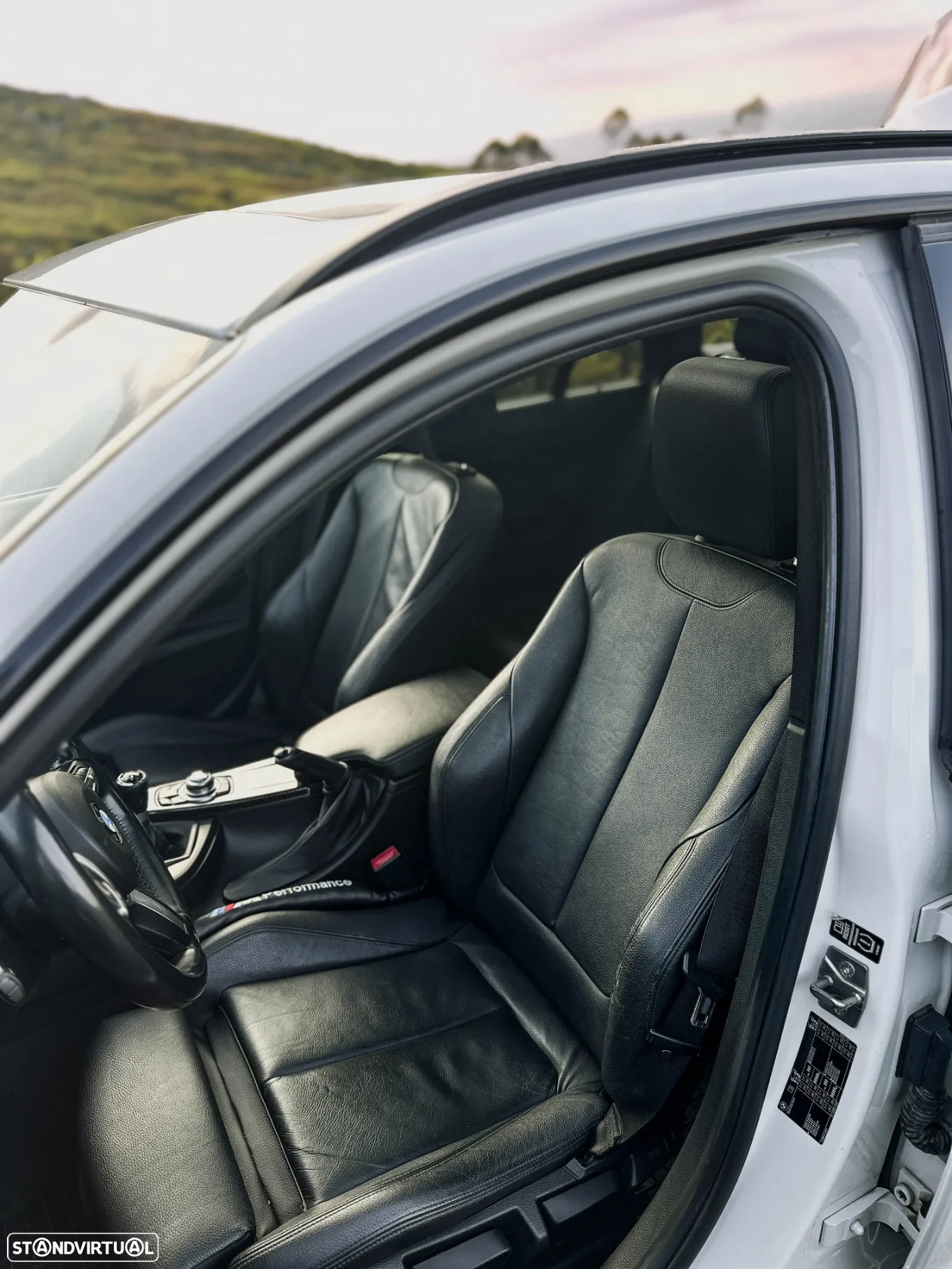 BMW 320 d Touring Pack M - 12