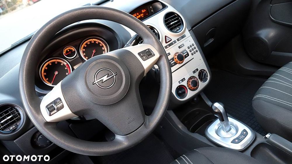 Opel Corsa - 35
