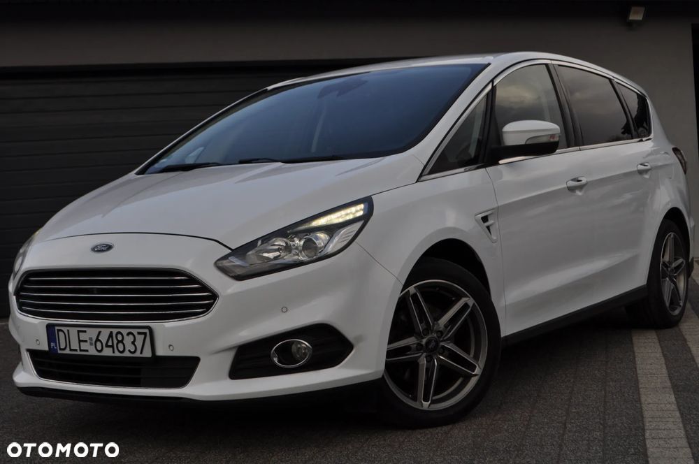 Ford S-Max 2.0 TDCi Titanium - 1