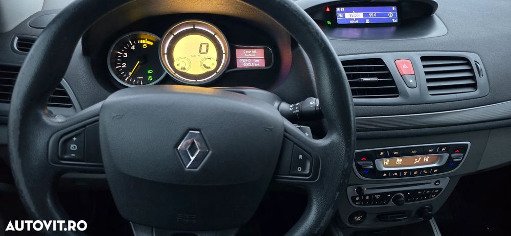 Renault Megane - 6