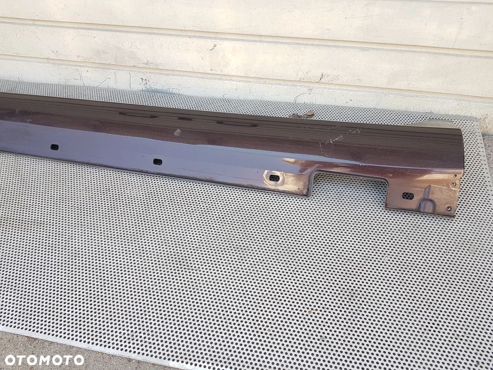 Mercedes W218 CLS Próg Lewy Listwa Progowa Lewa - 4