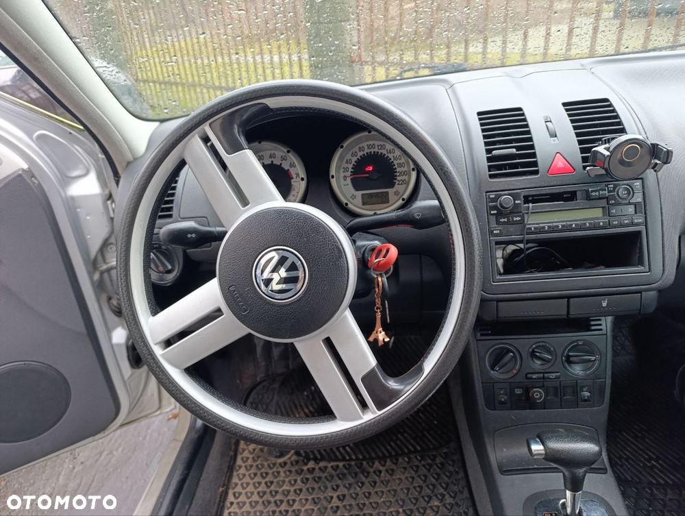 Volkswagen Polo 1.4 Basis - 10