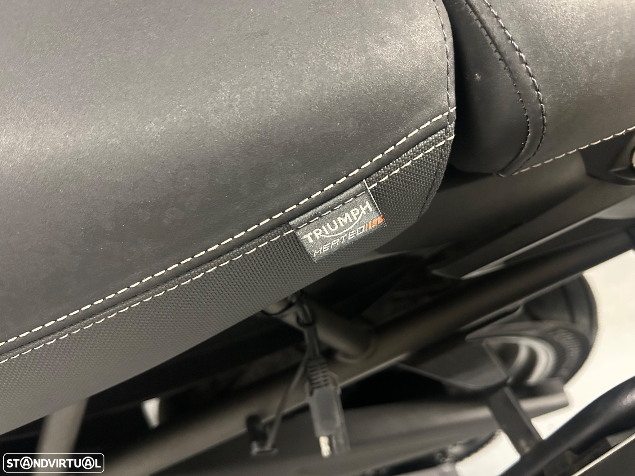 Triumph Tiger 800 Xrt - 13